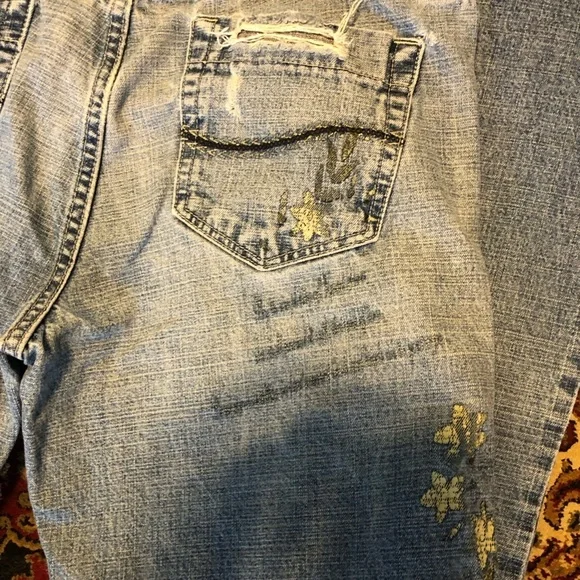 Blue flare Jeans with Distressed Details 13 - Picture 7 of 13